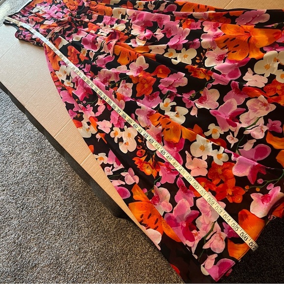 Eliza J. Hibiscus orchids print sleeveless chiffon maxi dress, fully lined, sz 6 - Picture 10 of 14